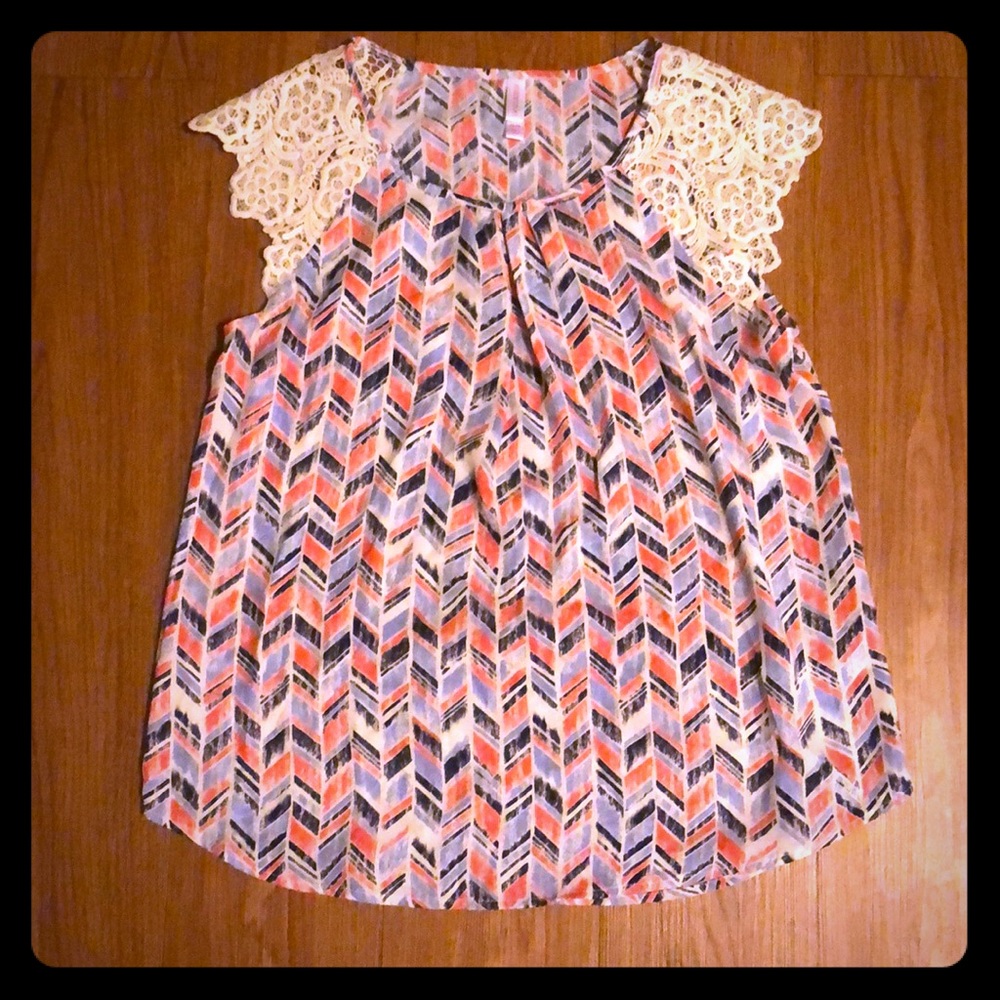 Women’s blouse